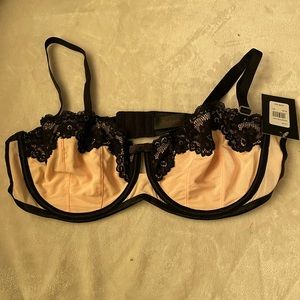Julia Balconette Bra - Frederick’s of Hollywood